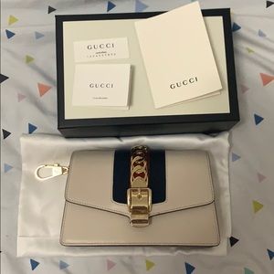 Gucci Sylvie super mini